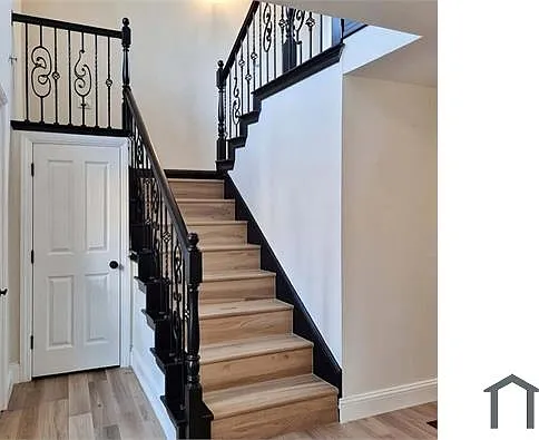 4555 Queenswood Dr — Photo 3