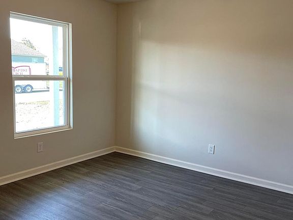 2nd image of 2253 Roaming Hills Dr