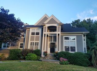 23 Bridle Way, Pawling, NY 12564