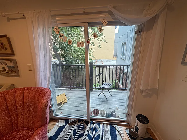 734 S 4th St #2R — Photo 7