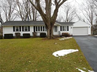 174 Valiant Dr, Rochester, NY 14623