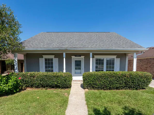 2079 Deer Ridge Ave, Baton Rouge, LA 70816
