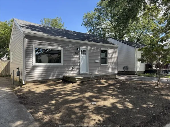 1462 Labadie Rd, Windsor, ON N8Y 4H1