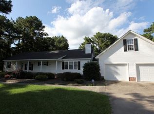 1683 Hardin Rd, Lumberton, NC 28358