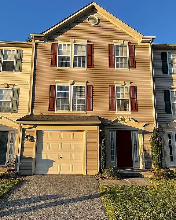 1st image of 29 Guilford Ct