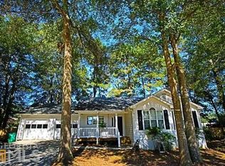 927 Century Oak Dr, Winder, GA 30680