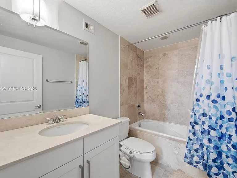 832 N Victoria Park Rd #832 — Photo 20