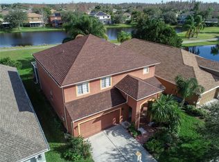 19303 Seacove Dr, Lutz, FL 33558
