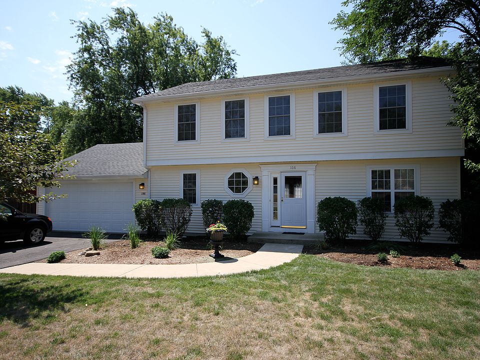 1st image of 106 E Oak St
