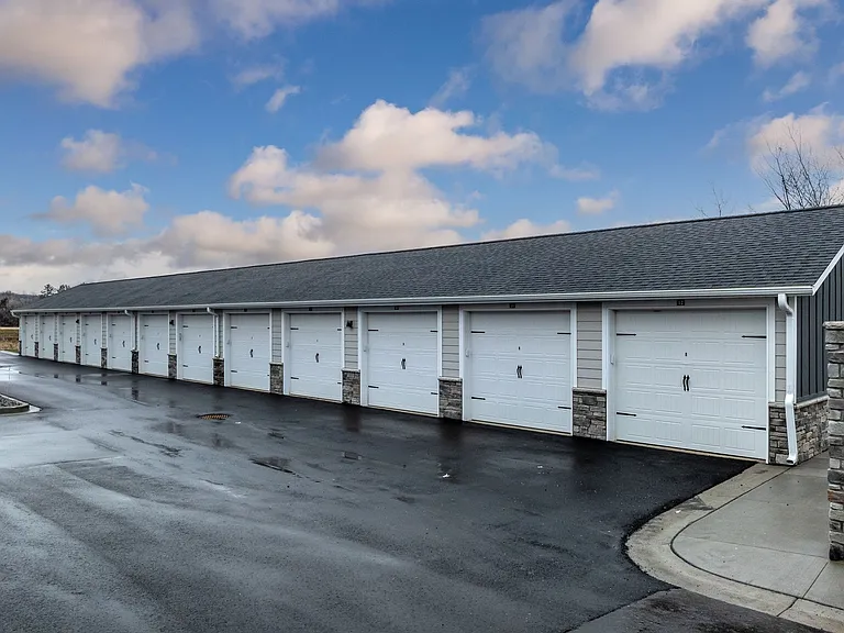 2926 Radio Rd — Photo 8