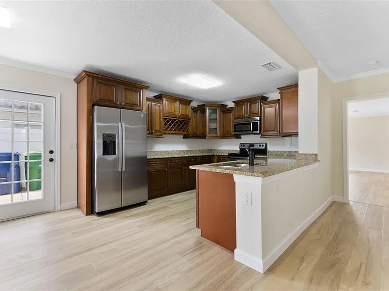 4727 W Bay Vista Ave — Photo 2