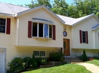 3925 Flat River Rd, Coventry, RI 02816