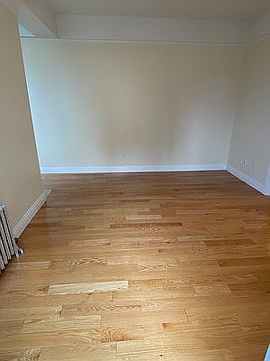 3rd image of 115 E 92nd St Penthouse N