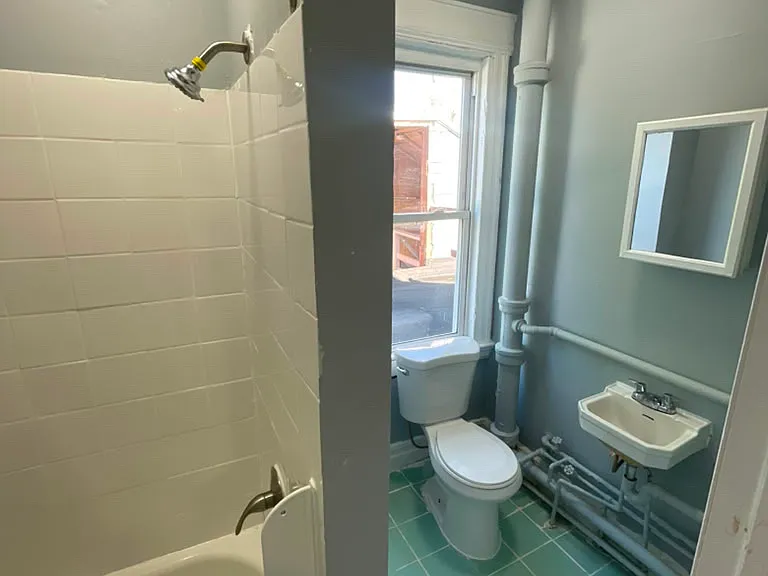 903 Hunterdon St #3 — Photo 3