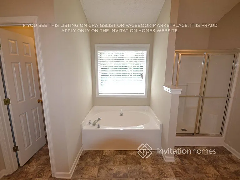 5684 Dexters Mill Pl — Photo 13