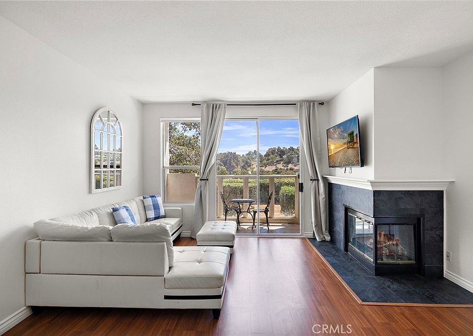 1st image of 30902 Clubhouse Dr Unit 25C