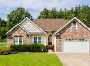 910 Wayside Dr, Paducah, KY 42003