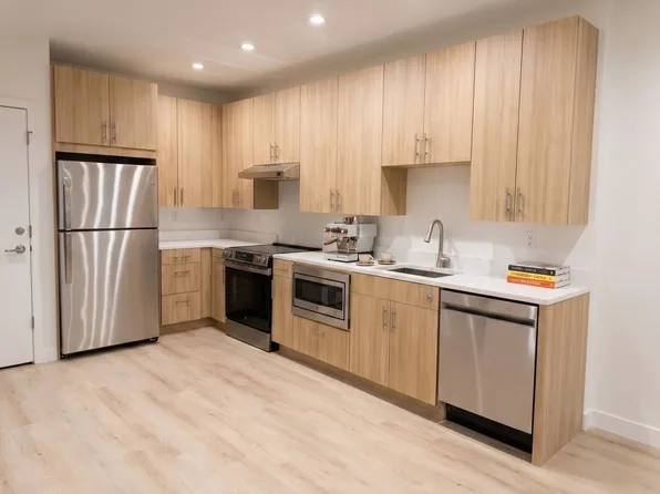 1151 Walnut St #204, Newton Highlands, MA 02461