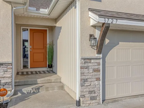 3727 NW 96th Pl, Kansas City, MO 64154
