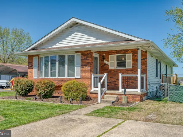 7326 Gunpowder Rd, Middle River, MD 21220