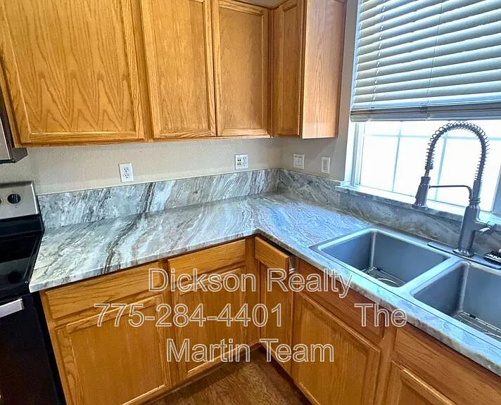 2521 Napoli Dr — Photo 6