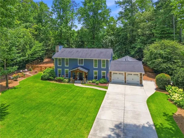 3990 Tall Pine Dr, Marietta, GA 30062