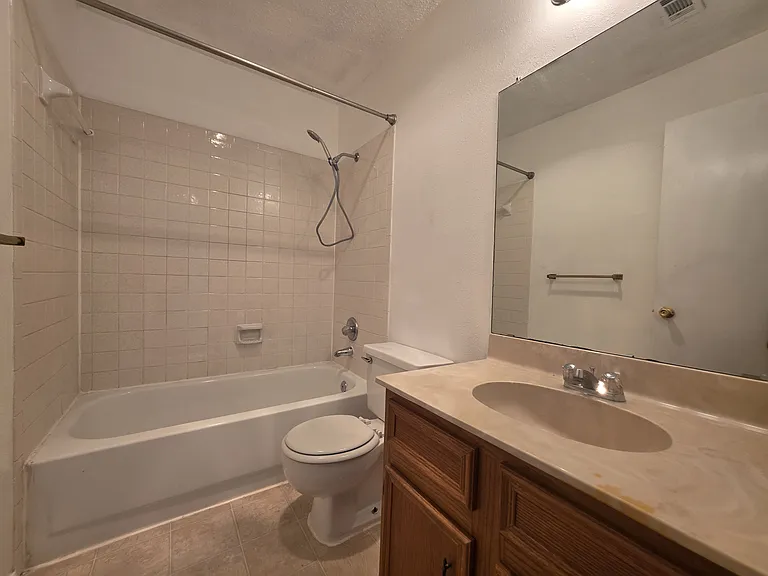 8818 Clearbrook Trl #A — Photo 12