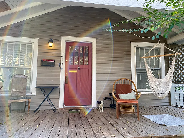 214 S Lewis St — Photo 7