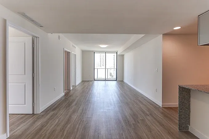 1 bed, 640 sqft, $2,275 — Photo 2