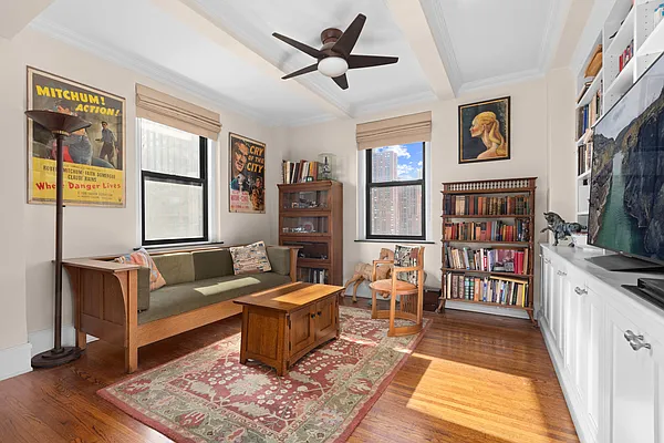 Sold by Compass | media 5