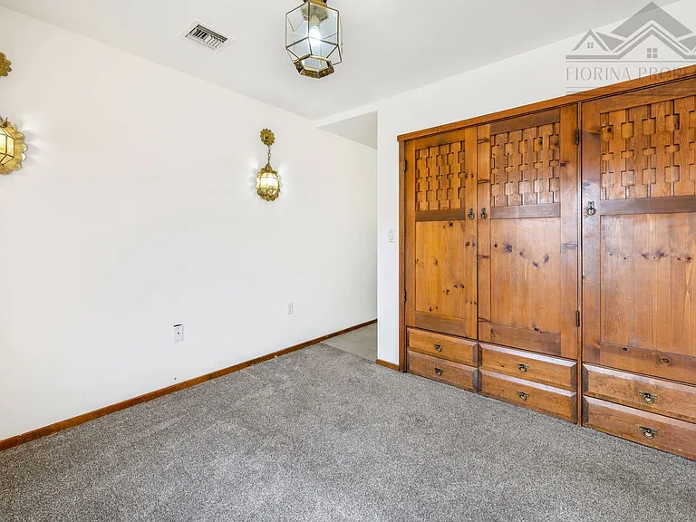 211 W Water St #309 — Photo 26