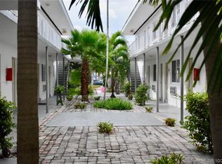 6921 Rue Vendome APT 4, Miami Beach, FL 33141