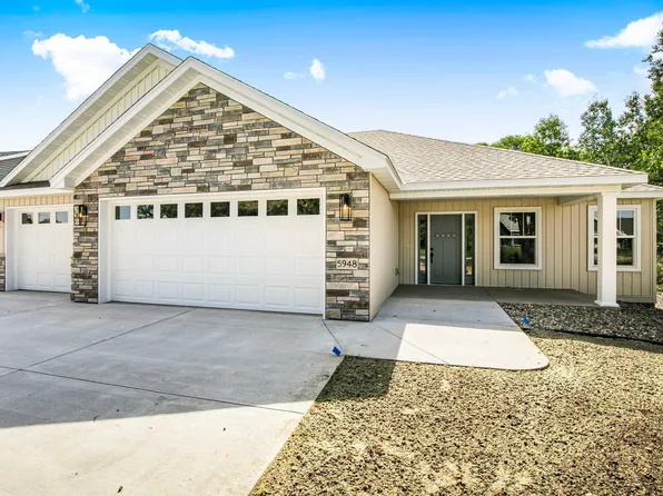 5948 Rivers Edge Dr, Saint Cloud, MN 56303