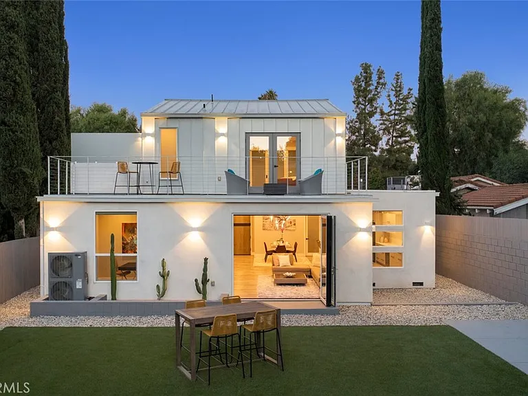 4731 Topanga Canyon Blvd — Photo 51