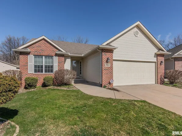 3411 74th Street Ct, Moline, IL 61265