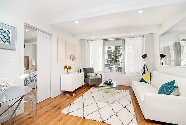 Sold by Compass | media 6