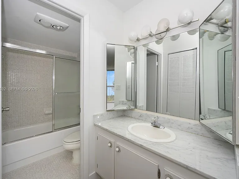 1300 NE Miami Gardens Dr #621E — Photo 23