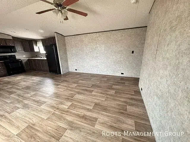 3 Bed 2 Bath Home Available for Lease at Gateway RV - Apply Now! — Photo 2