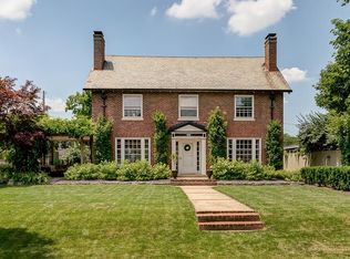 1179 Fairview Ave, Grandview, OH 43212