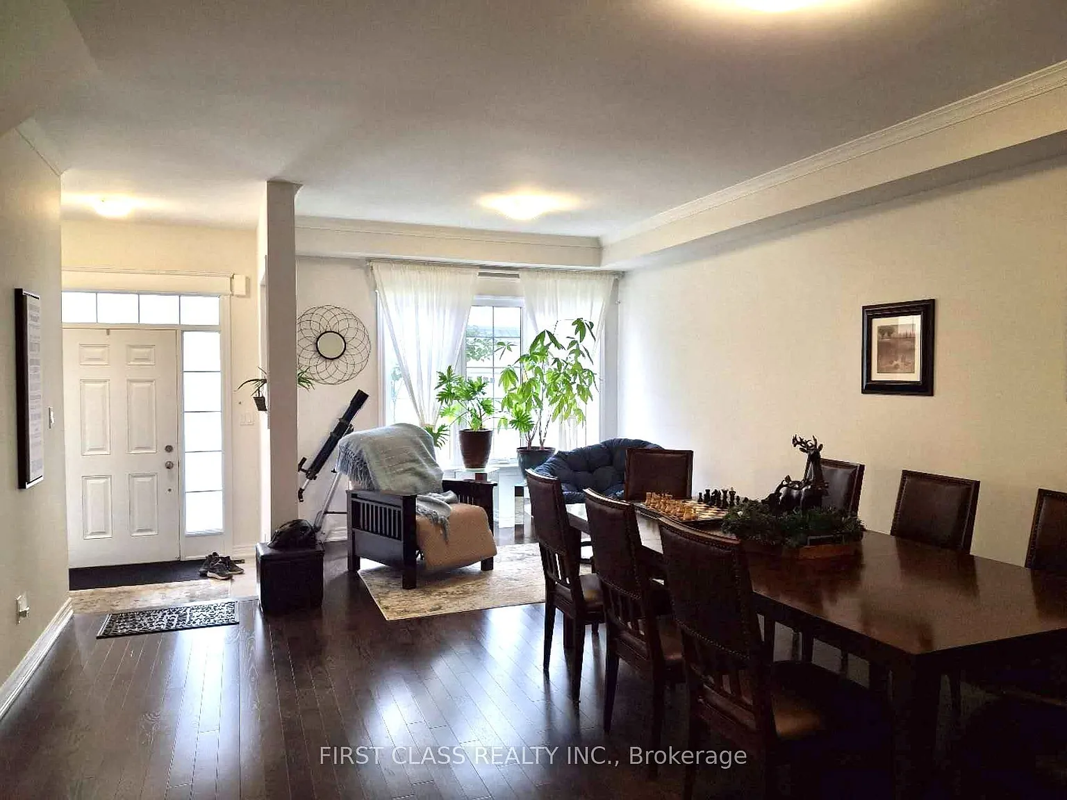 5 bed, $3,980 — Photo 3