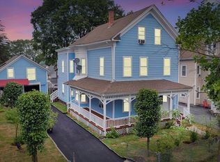 38 Clifton St, Worcester, MA 01610