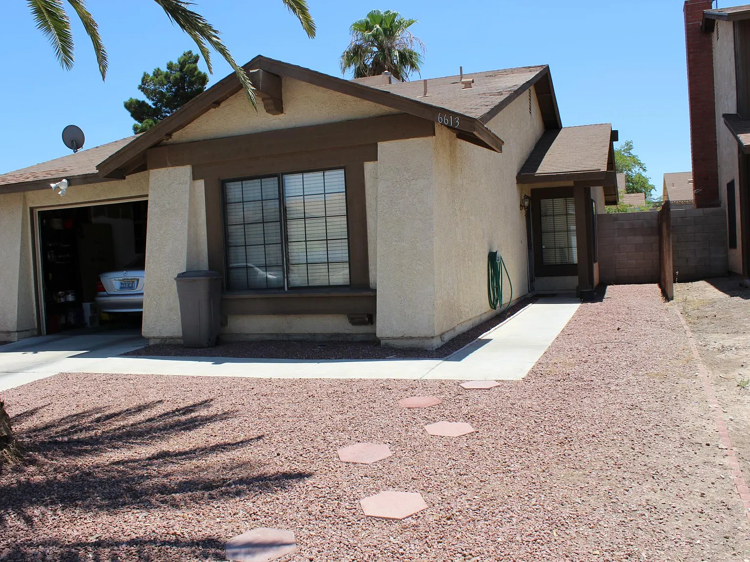 2 bed, 1125 sqft, $1,650 — Photo 2