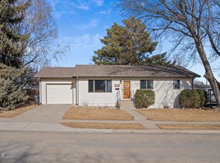 2938 E Avenue B, Bismarck, ND 58501