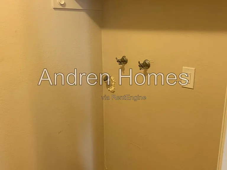 150 Sea Ridge Ct #2 — Photo 28