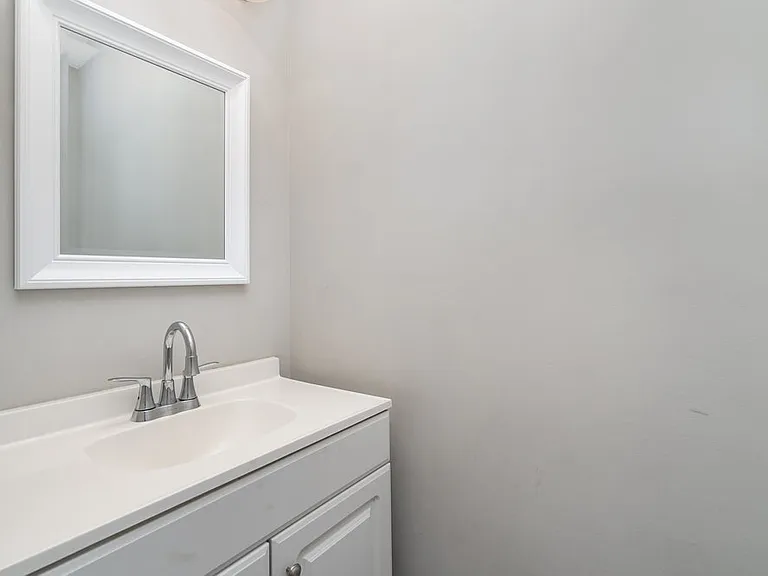 6656 Blythedale Dr — Photo 12