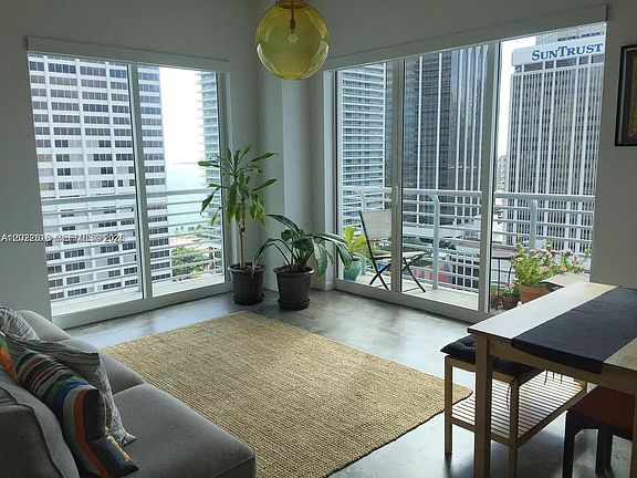 2nd image of 133 NE 2nd Ave APT 2302