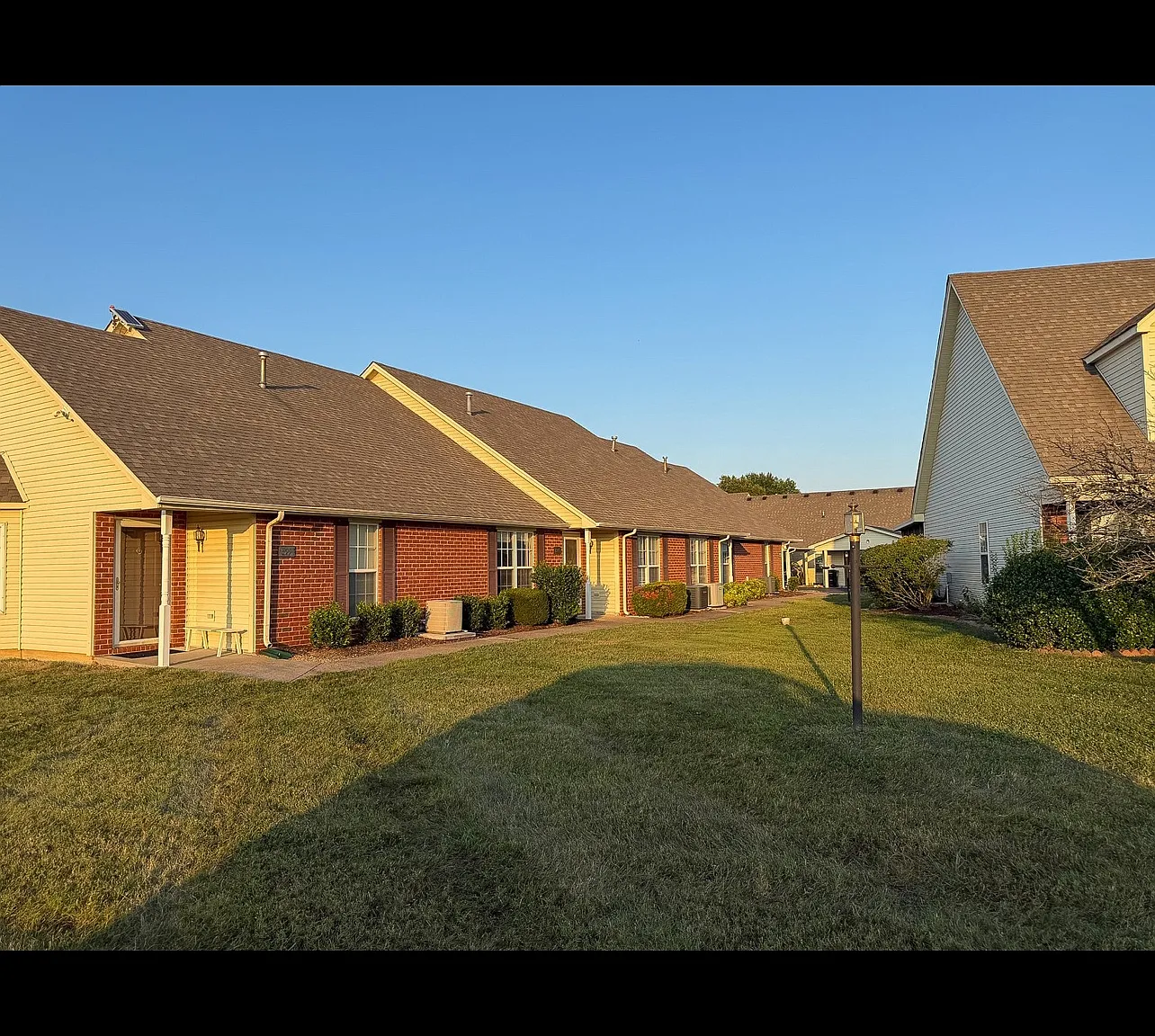3 bed, 1600 sqft, $1,695 — Photo 3
