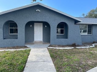 8621 Roble Way, Port Richey, FL 34668