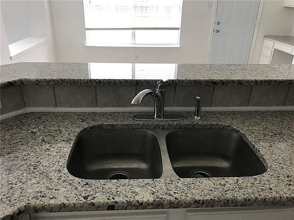 4th image of 3506 Catalpa Dr