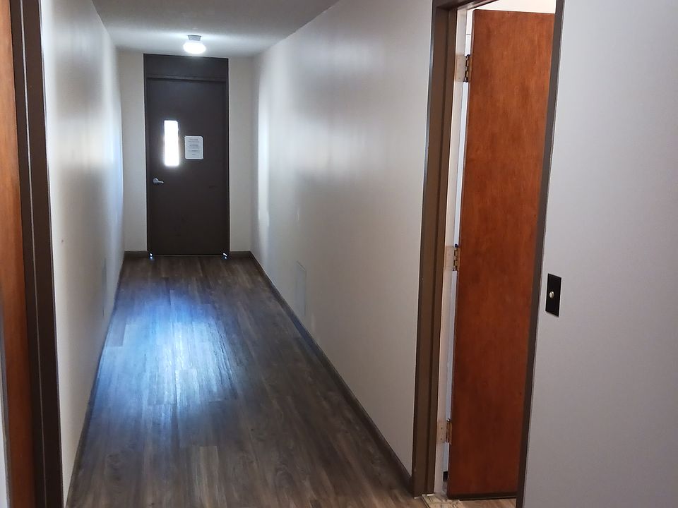 2nd image of 2760 Kahoaloha Ln